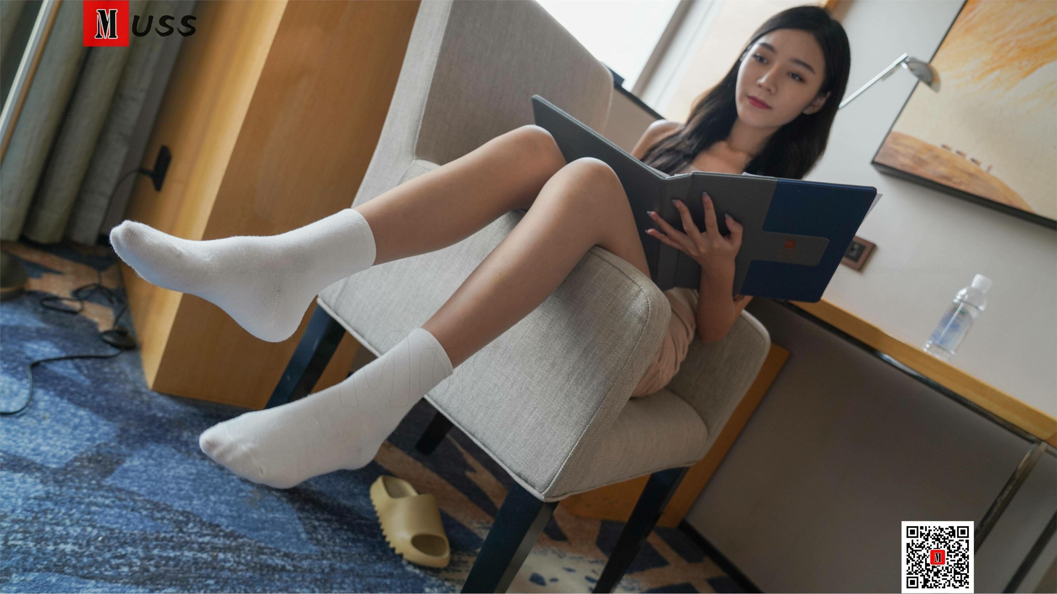 MussGirl慕丝女郎  NO.193 酒店包臀裙薄丝